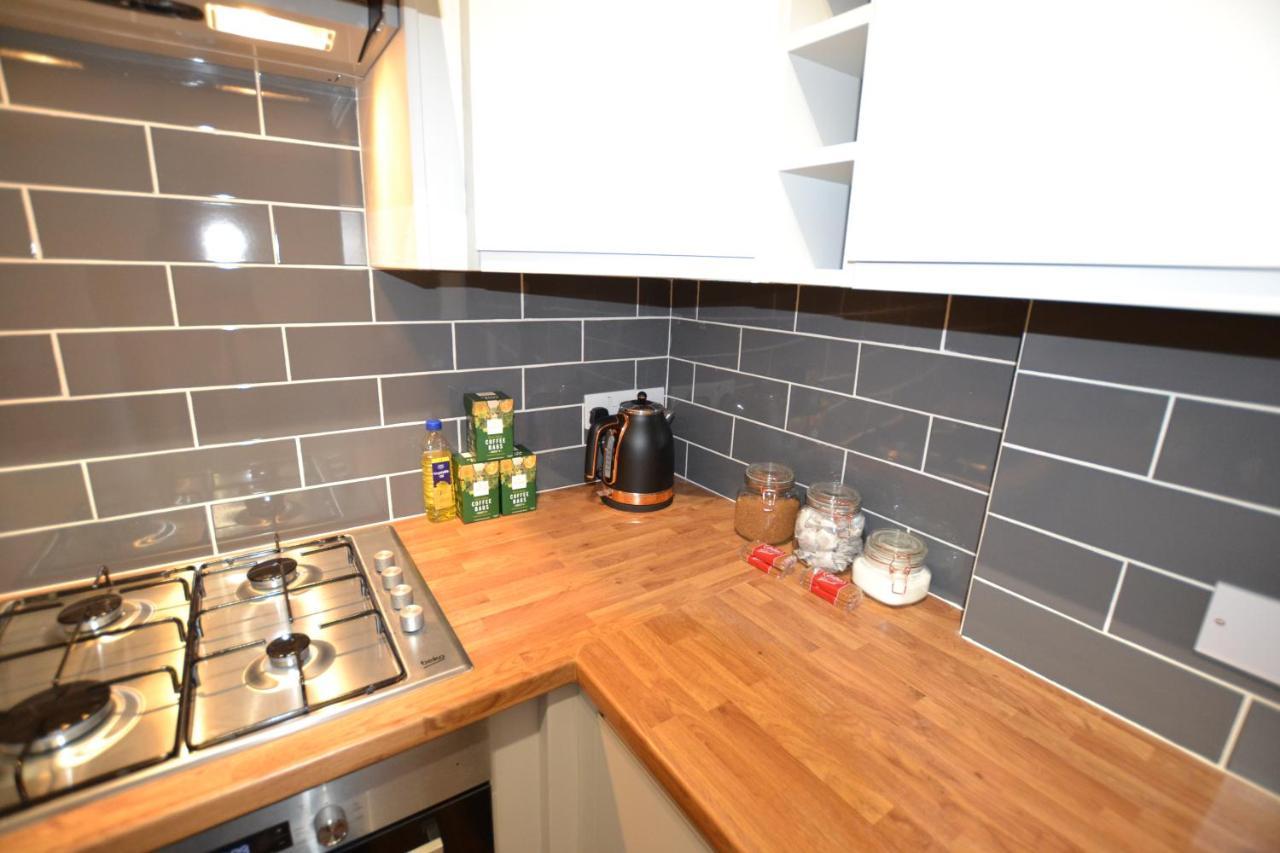 Mayflower 2 Bed Boutique Apartment - Stayseekers Солсбери Экстерьер фото